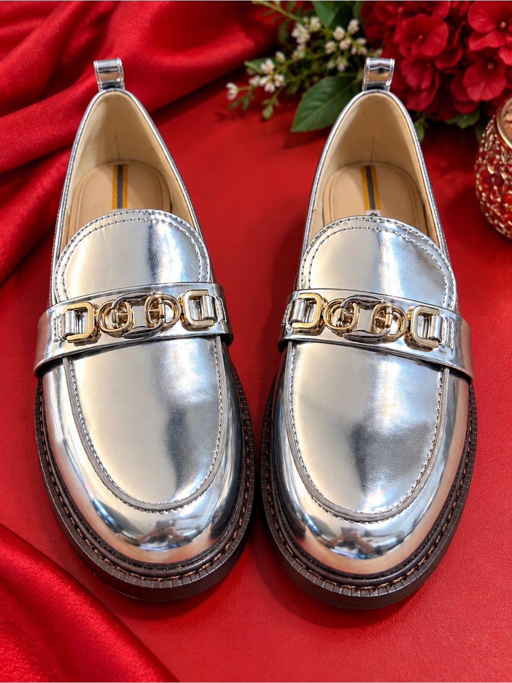 Sam Edelman Christy Women’s Chain Loafer Metallic Silver